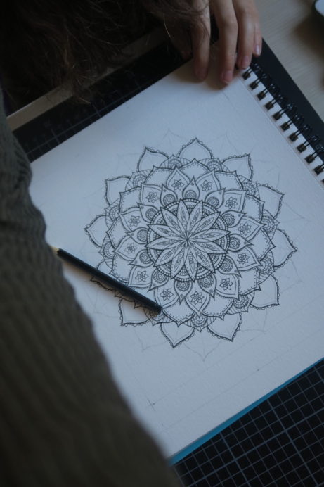 hannah eli art mandala